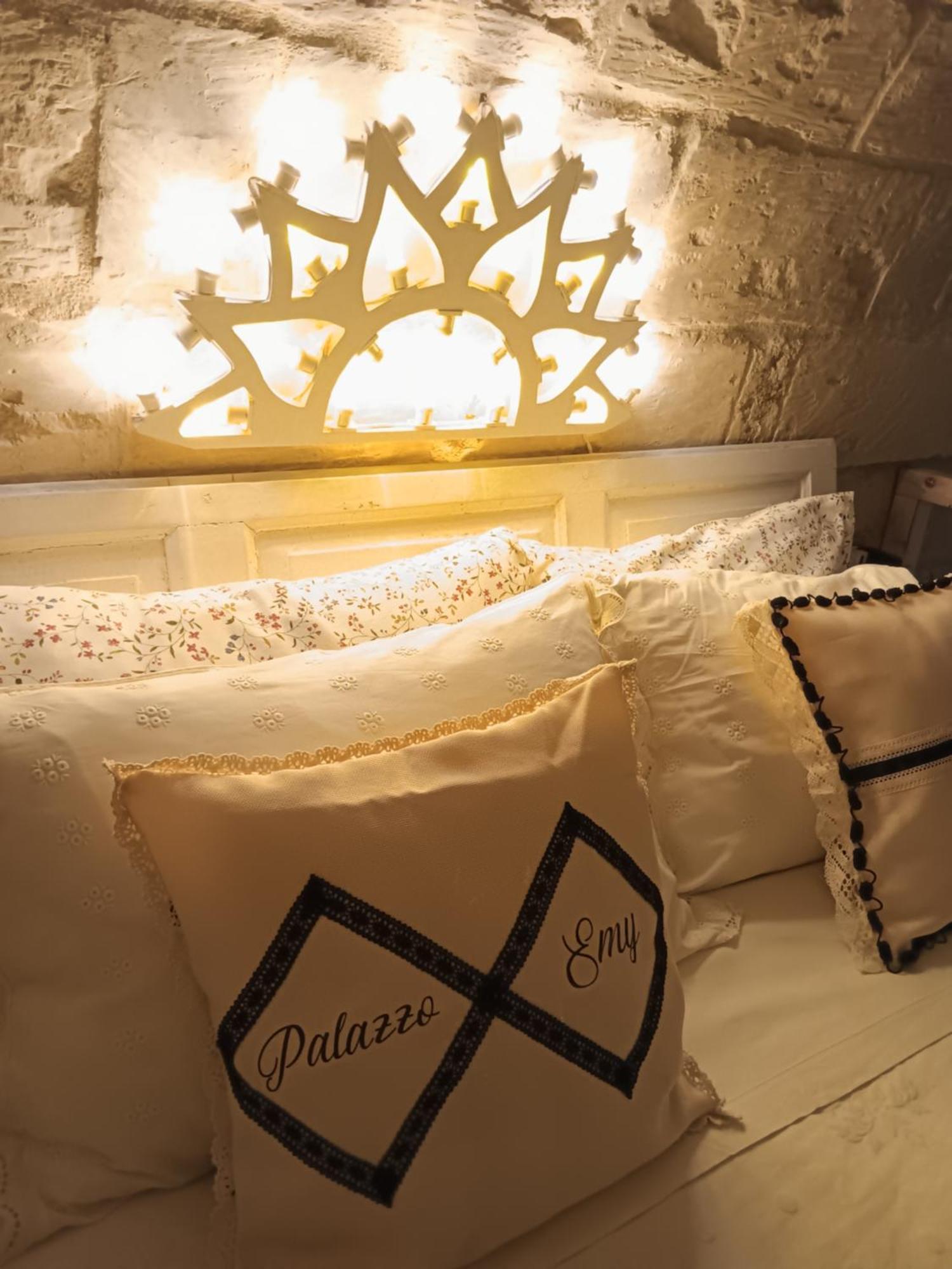 Bed and Breakfast Palazzo Emy Lecce Exterior foto
