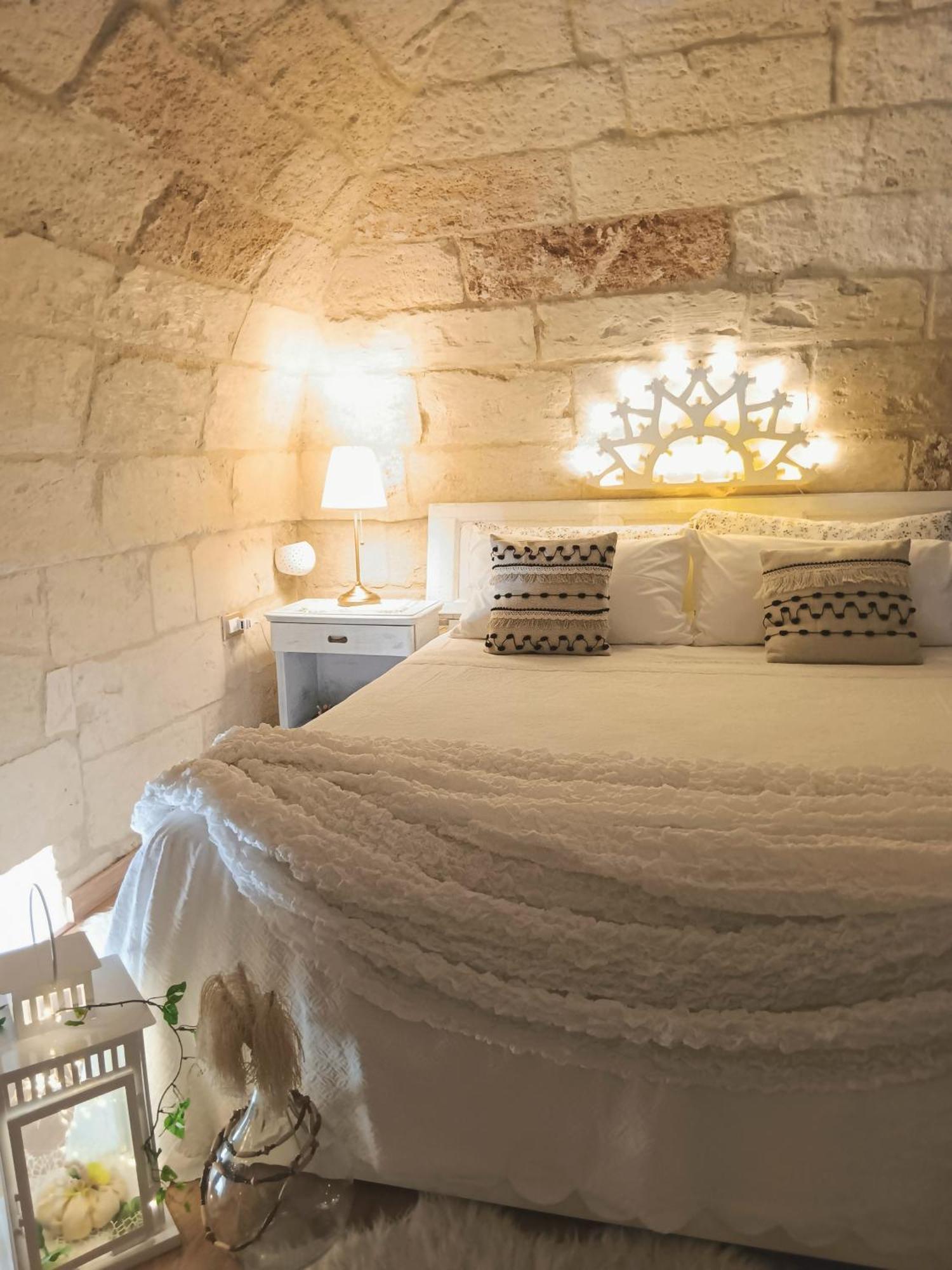 Bed and Breakfast Palazzo Emy Lecce Exterior foto